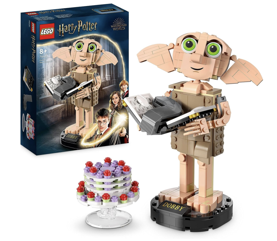 Der Lego-Dobby kommt mit passendem Zubehör aus den Filmen. (Bild: Amazon.de)