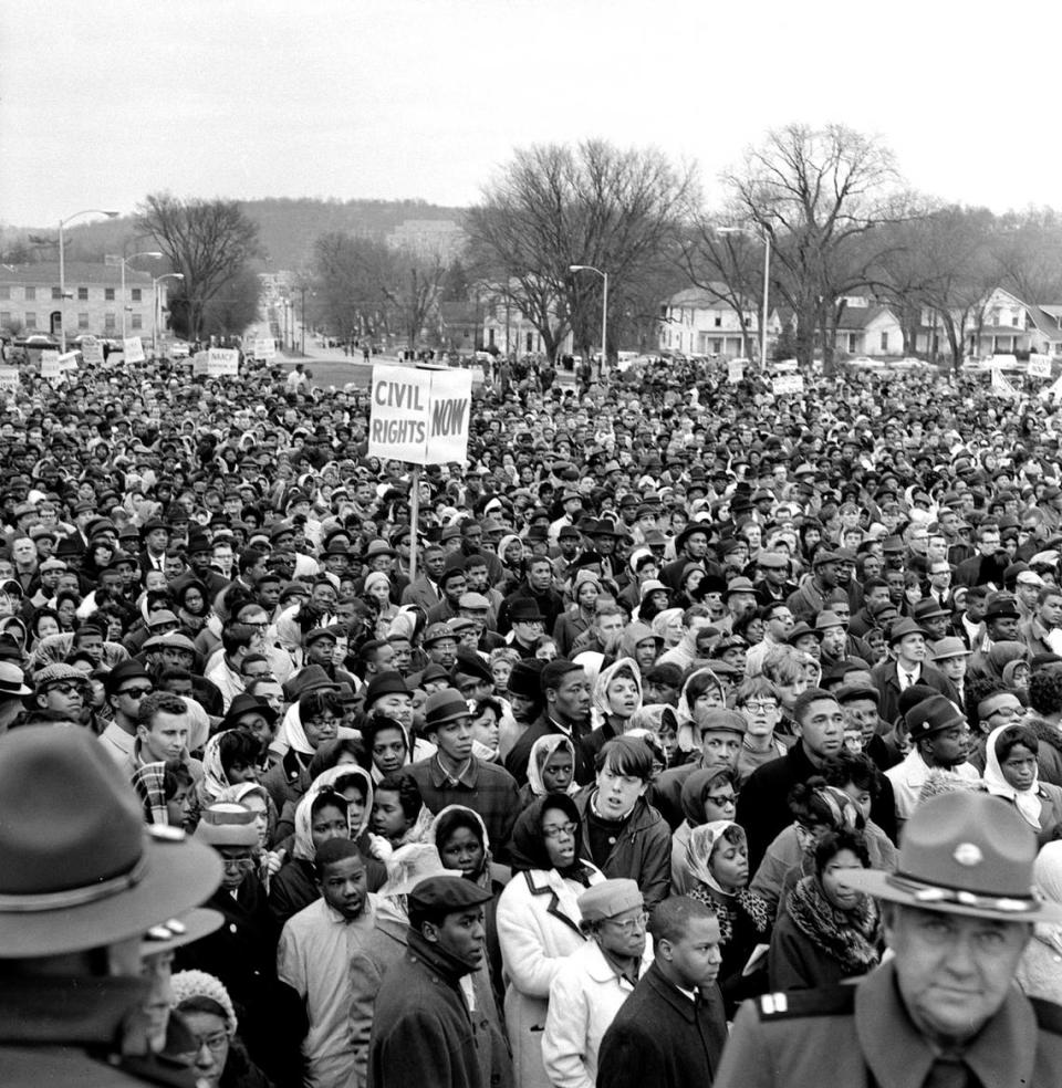 On March 5, 1964, Dr. Martin Luther King Jr., baseball legend Jackie Robinson and Kentucky civil rights leaders led 10,000 people to rally at the Kentucky State Capitol in Frankfort in a peaceful demonstration, calling for a “good public accommodations bill” to prohibit segregation and discrimination in stores, restaurants, theaters and businesses.