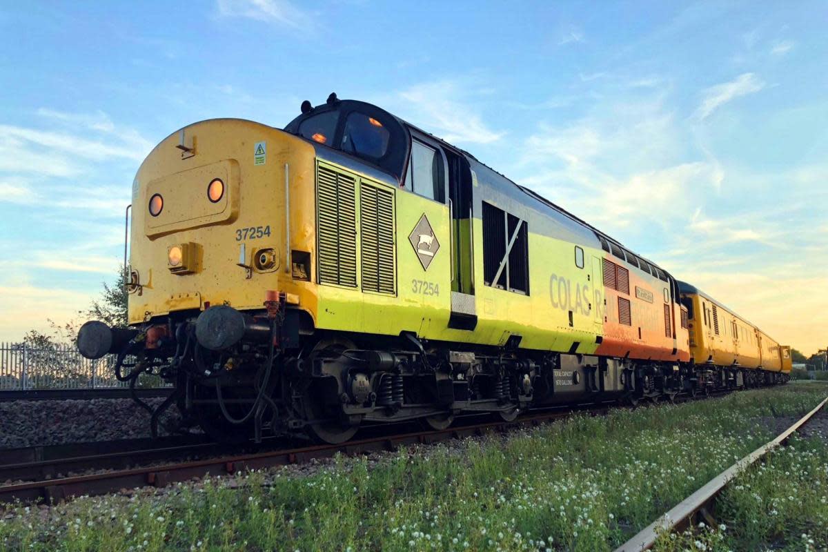 Class 37 No. 37254  Image: Luke Lockton