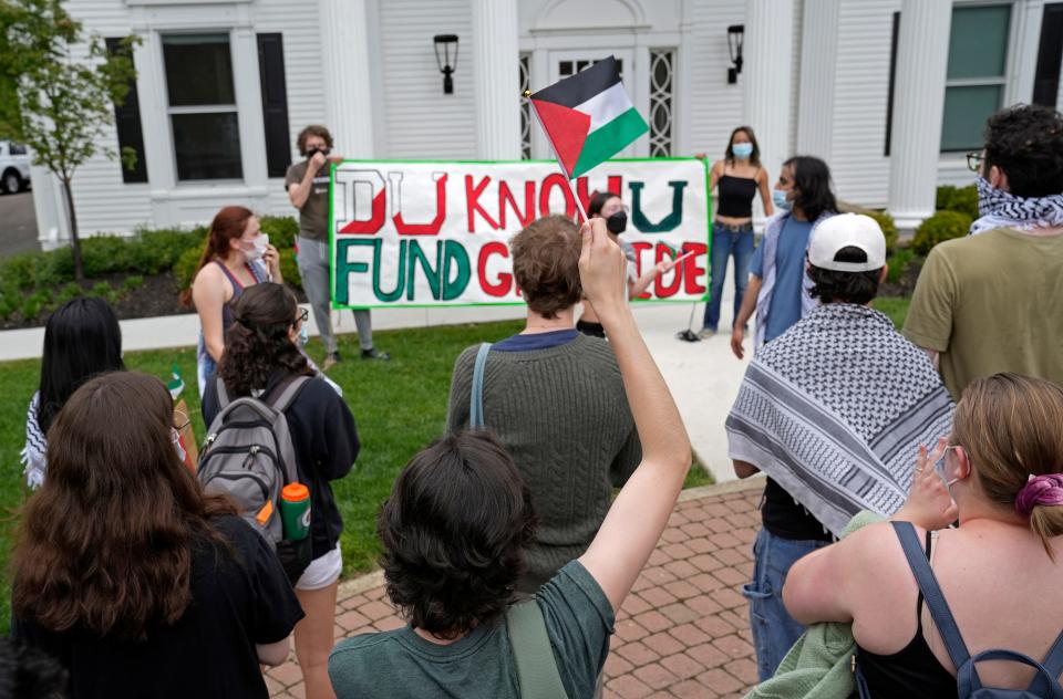Students for Justice in Palestine at Denison University held a demonstration Tuesday in front of the Beth Eden building. They asked for the university to call for a ceasefire in Palestine and to fully divest from Israel.