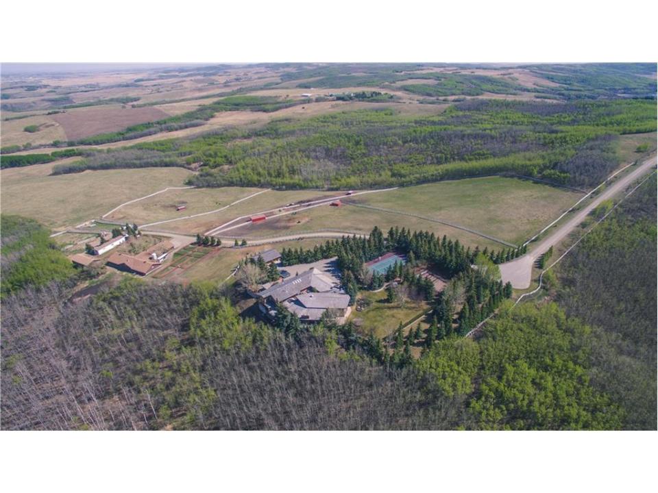 <p>The property spans 160 acres. (Realtor.ca) </p>
