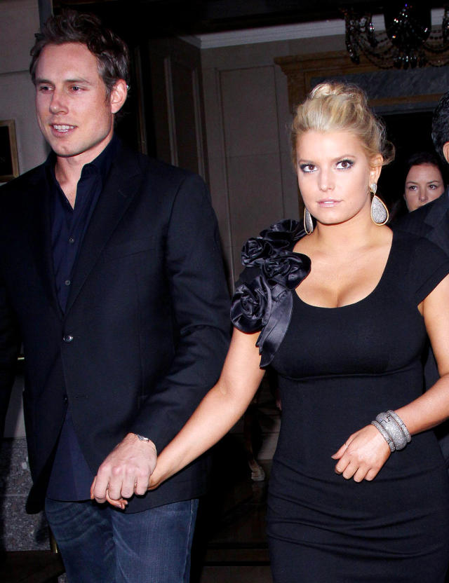Jessica Simpson and Eric Johnson Are 'Dedicated' to Marriage