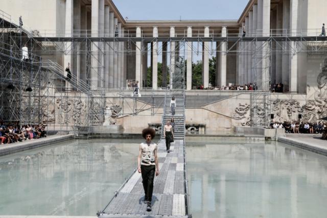 Socks & sandals bring whiff of scandal to Paris Fashion Week Men's