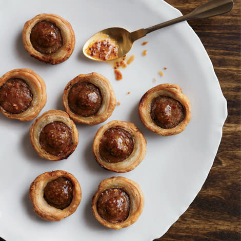 5 Ingredient Hors D'Oeuvres: Hogs in a Blanket