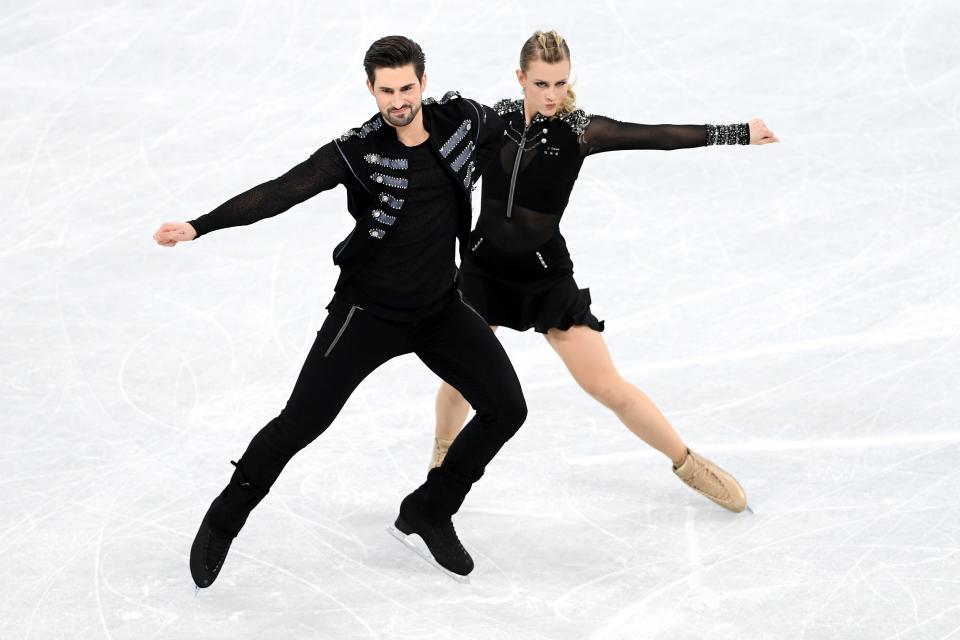 Madison Hubbell and Zachary Donohue of Team USA skate in the Rhythm Dance Team Event during the Beijing 2022 Winter Olympic Games (Getty Images)