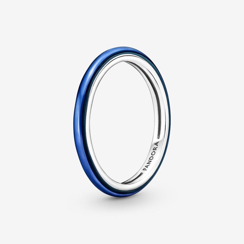 Pandora ME Electric Blue Ring. Image via Pandora.