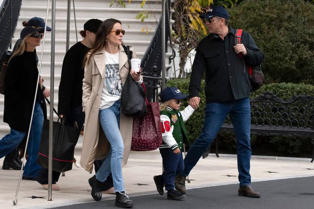 <p>Manuel Balce Ceneta/AP</p> Siblings Hunter and Ashley Biden depart the White House with family members to spend Christmas at Camp David