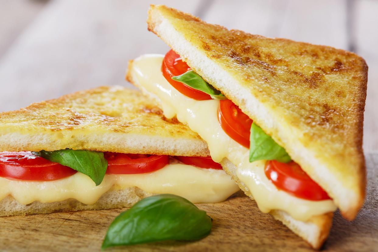 tomato and basil grilled cheese