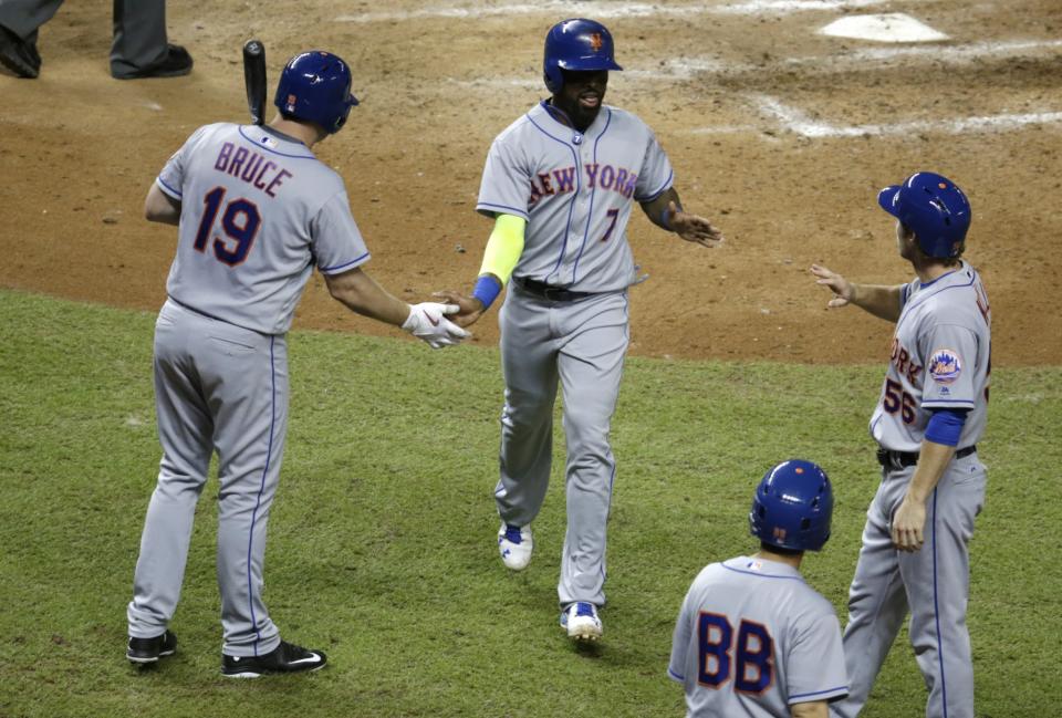 The Mets trounced the Marlins on Tuesday night. (AP)