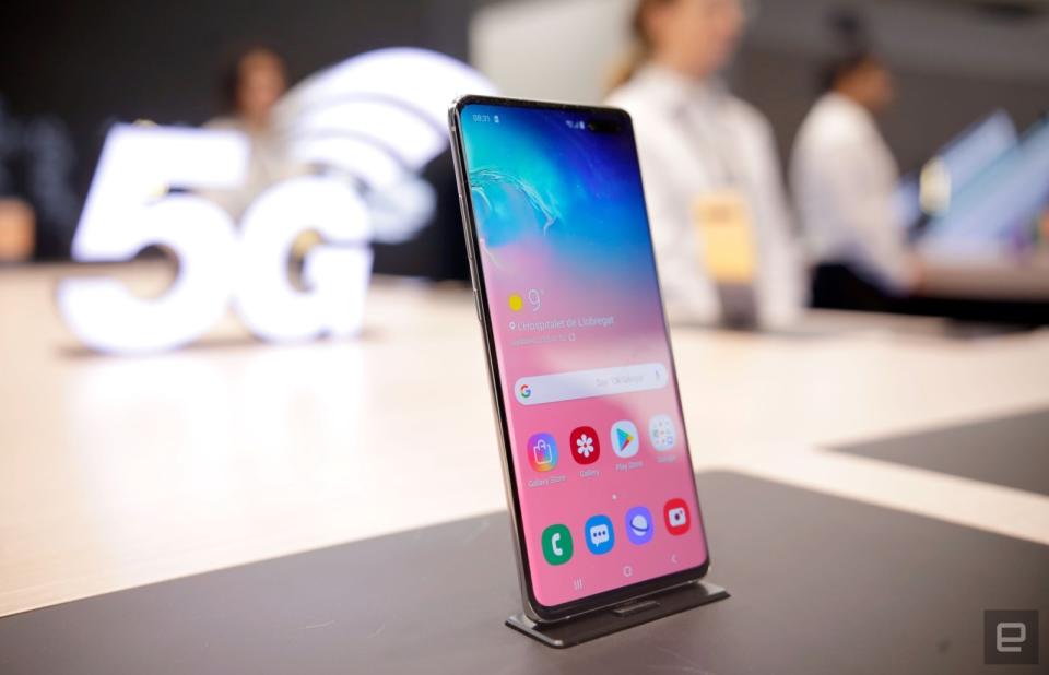 Samsung has revealed the Galaxy S10 5G will go on sale in the UK June 7th,initially on Vodafone and EE, and it'll be available in its majestic black andcrown silver finishes