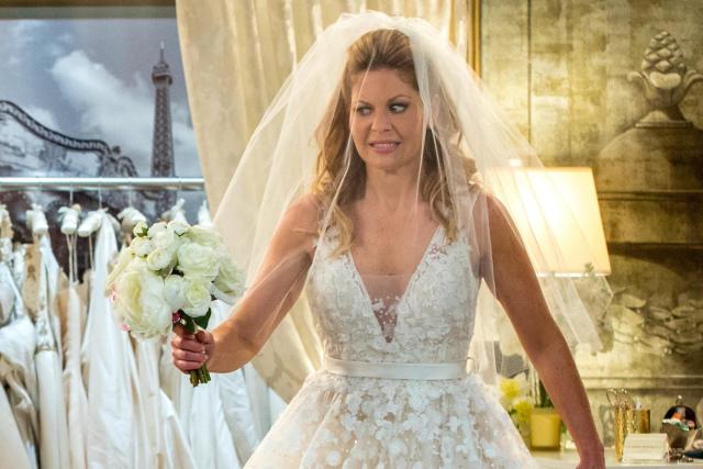 Candace Cameron Bure marks her D.J. Tanner-versary with “Fuller House”  throwback pic: 'What a ride!' - Yahoo Sports