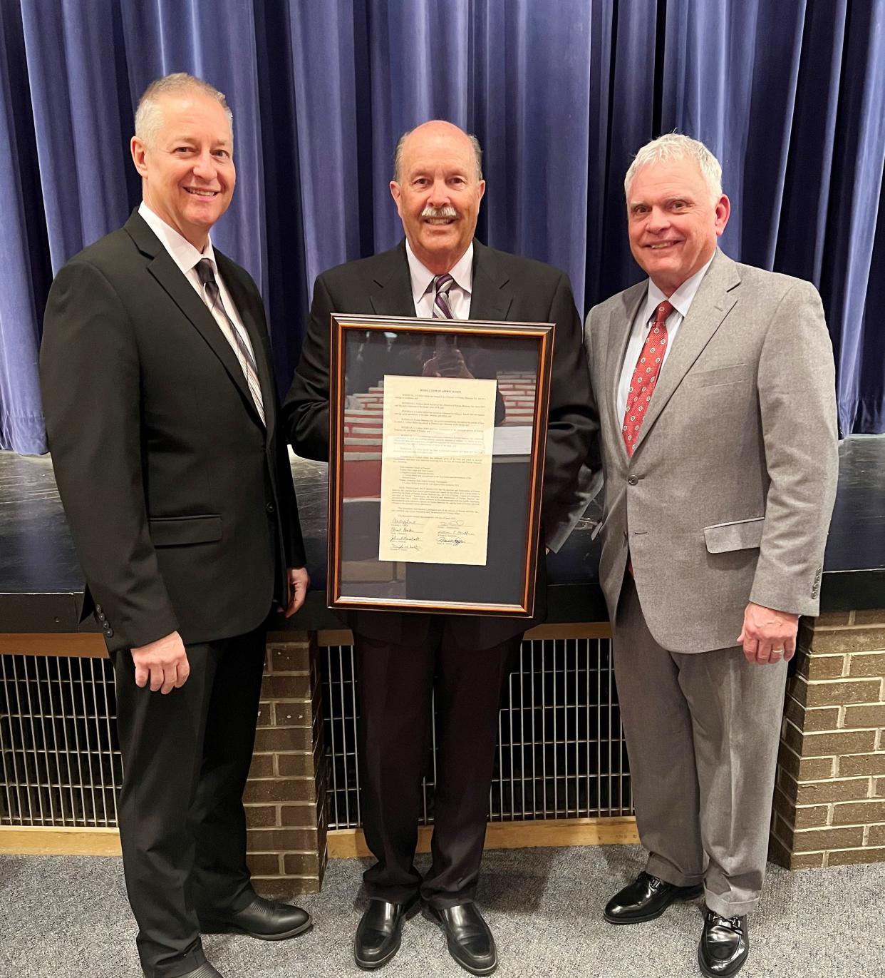 A Resolution of Appreciation was presented to J. Collins Miller center at the annual Pontiac Bancorp, Inc., meeting of shareholders recently. Miller served on the Pontiac Bancorp, Inc. and Bank of Pontiac boards since 2003. With Miller are John Marshall (left) and Bill Kauffman.