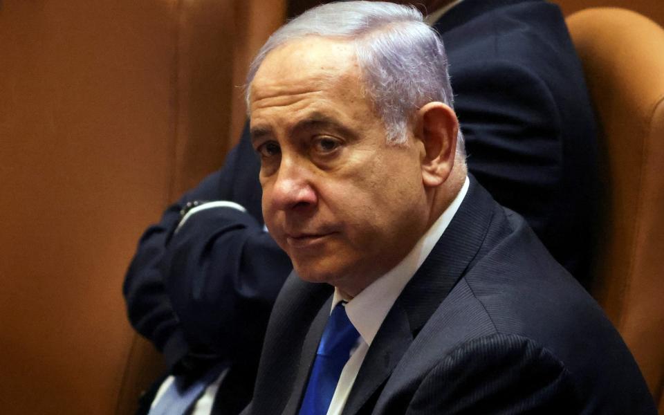 Benjamin Netanyahu 'negotiating plea deal' in corruption case that could push him out of politics - RONEN ZVULUN /REUTERS