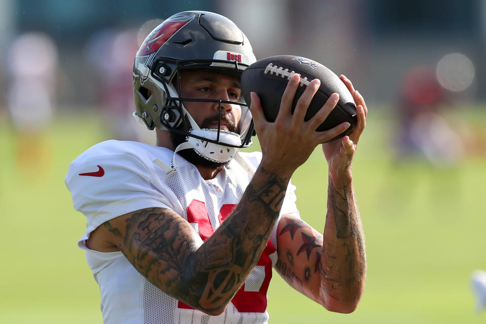 TAMPA, FL - AUG 07: Tampa Bay Buccaneers Wide Receiver Mike Evans (13) goes thru a drill during Training Camp on August 07, 2023 at the AdventHealth Training Center at One Buccaneer Place in Tampa, Florida. (Photo by Cliff Welch/Icon Sportswire via Getty Images)