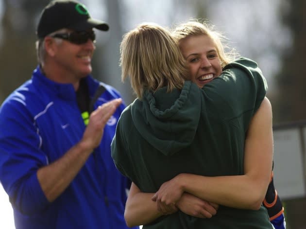 Haley Crouser celebrates setting a new prep girls javelin record — Oregon Live