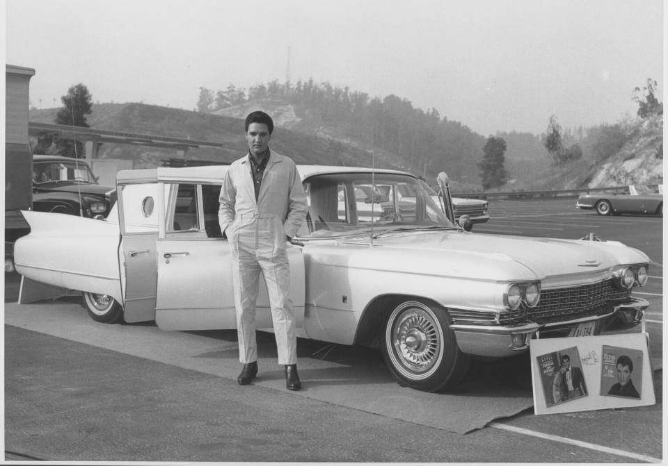圖／除了對凱迪拉克情有獨鍾，貓王當然也買過其他廠牌車款，包括酷選的1959 Corvette XP-87 Stingray概念車、被喻為「史上最優美的敞篷跑車」BMW 507