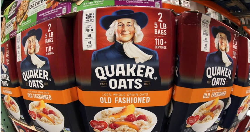 美國食品業者「桂格燕麥（Quaker Oats）」因有沙門氏菌污染的潛在風險，在15日回收了公司旗下幾款麥片產品。（圖／達志／美聯社）