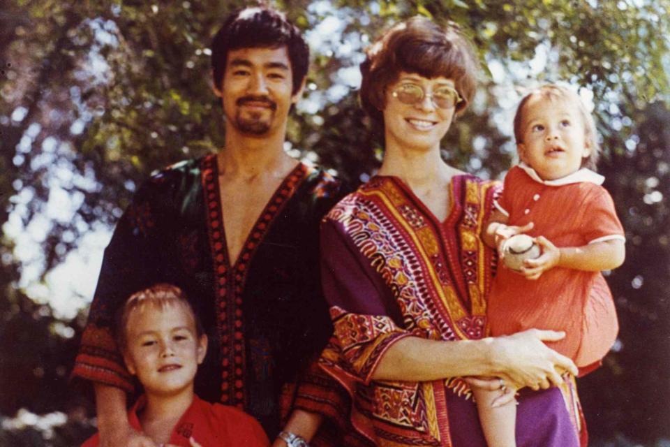 <p>Courtesy Shannon Lee</p> Bruce Lee with wife Linda and kids Shannon and Brandon