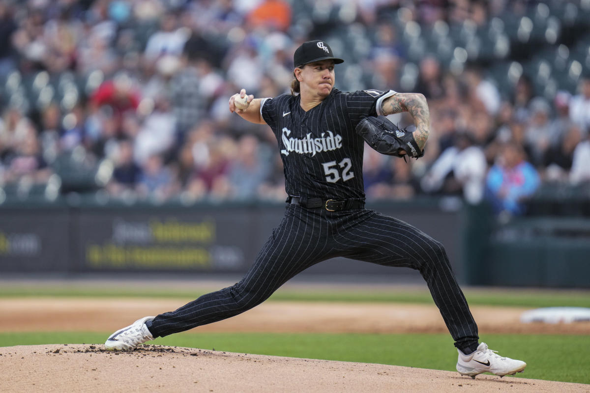 White Sox' Mike Clevinger pulled after three innings in loss to