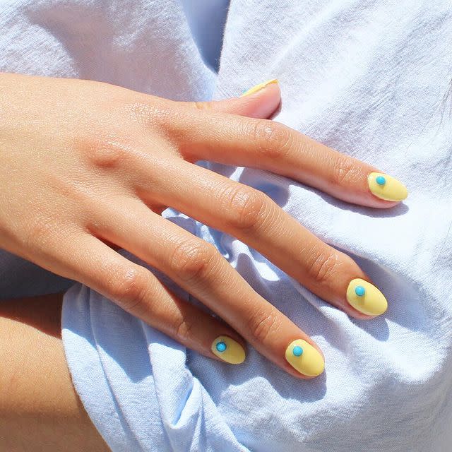 <p>Keep it fresh with a base of sunny lemon and a dot of mint green at the cuticle. </p><p><a href="https://www.instagram.com/p/BkGCquhFqoY/" rel="nofollow noopener" target="_blank" data-ylk="slk:See the original post on Instagram;elm:context_link;itc:0;sec:content-canvas" class="link ">See the original post on Instagram</a></p>