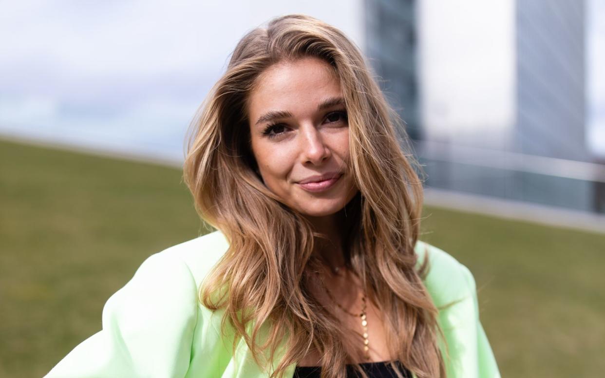 "Egal, was ich trage, kein Outfit dieser Welt rechtfertigt einen Übergriff": Auf ihrem Instagram-Profil will Lola Weippert ein Statement setzen. (Bild: 2022 Getty Images for Special Day Düsseldorf/Joshua Sammer)