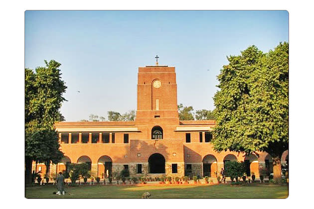 <b>St. Stephen's College (Estd: 1881)</b> <br>University Enclave, Delhi-07; Tel: 011-47667462; Website: ststephens.edu; <br><b>Seats: 200; Cut-off: 96 per cent</b>