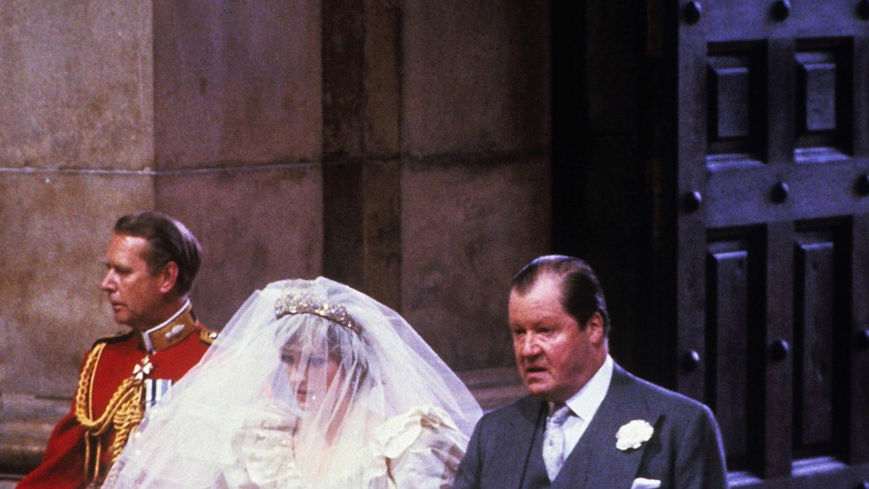 prince charles marries lady diana spencer