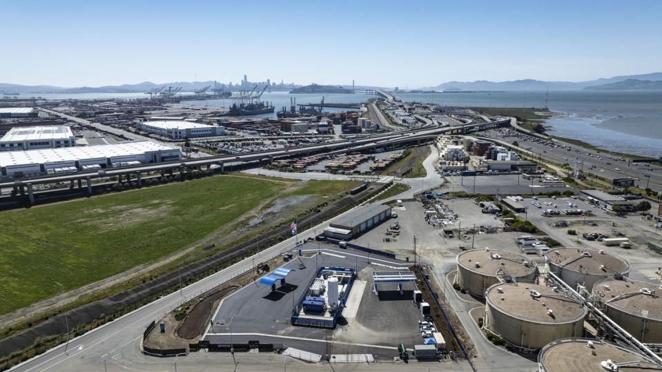 firstelement fuel hydrogen station at the port of oakland