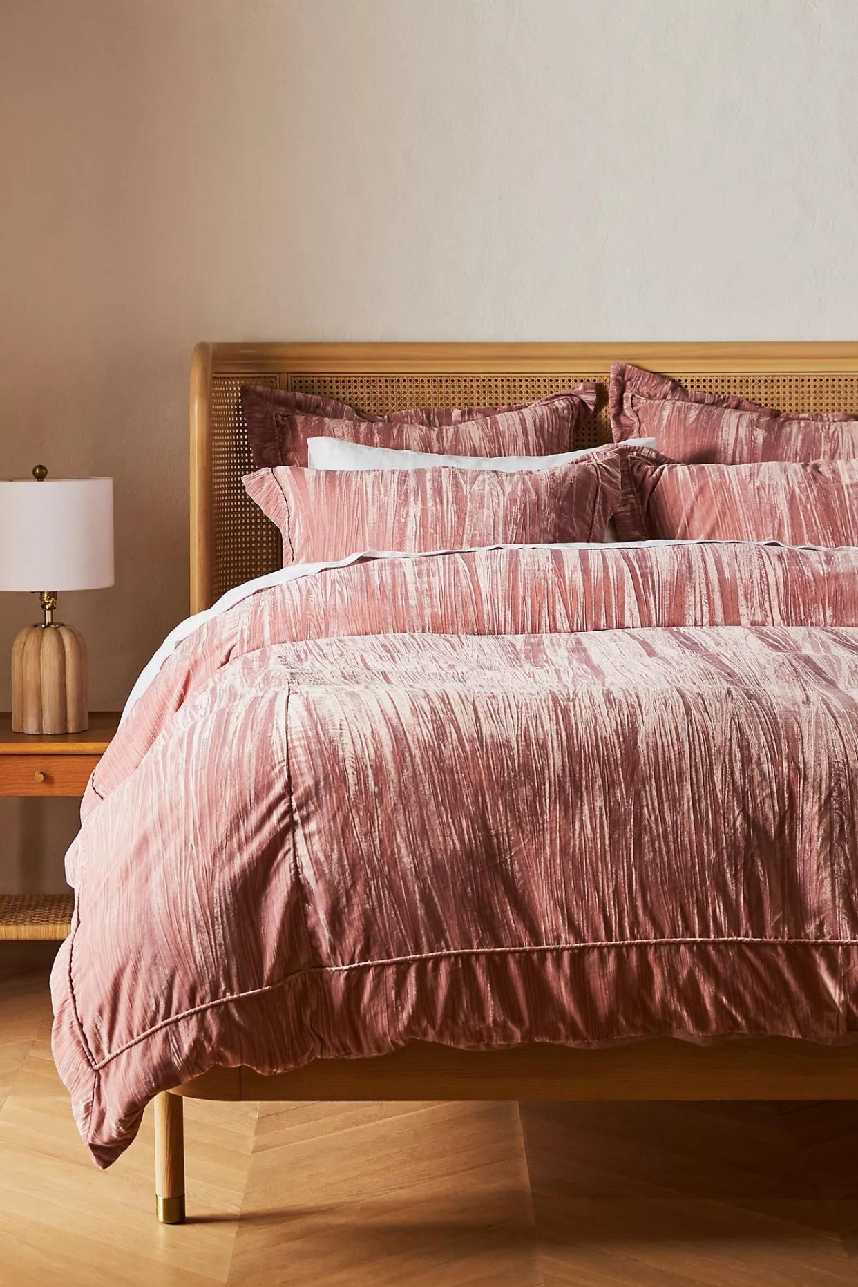 <p><a href="https://go.redirectingat.com?id=74968X1596630&url=https%3A%2F%2Fwww.anthropologie.com%2Fshop%2Fplush-crushed-velvet-duvet-cover&sref=https%3A%2F%2Fwww.veranda.com%2Fshopping%2Fhome-accessories%2Fg46872799%2Fbest-luxury-duvet-covers%2F" rel="nofollow noopener" target="_blank" data-ylk="slk:Shop Now;elm:context_link;itc:0;sec:content-canvas" class="link rapid-noclick-resp">Shop Now</a></p><p>Crushed Velvet Duvet Cover</p><p>anthropologie.com</p><p>$178.00</p><span class="copyright">Anthropologie</span>