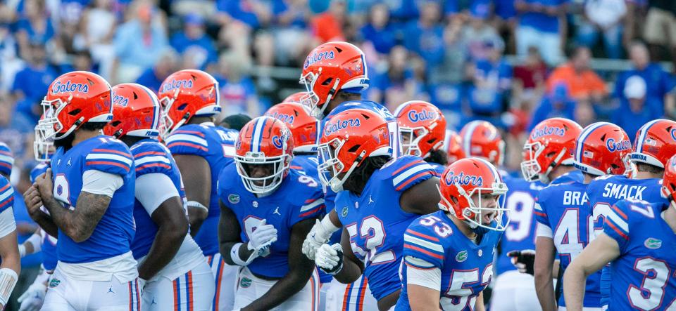 Florida Gators get fired up before Florida takes on LSU at Steve Spurrier Field at Ben Hill Griffin Stadium in Gainesville, FL on Saturday, October 15, 2022. [Alan Youngblood/Gainesville Sun] Ncaa Football Florida Gators Vs Lsu