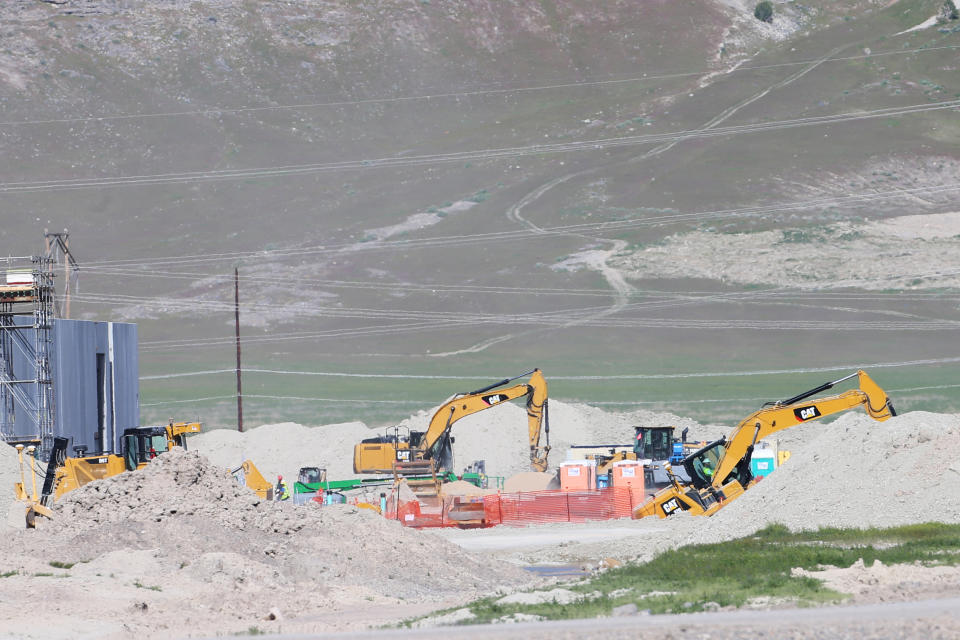 Heavy equipment digs the site where a new Facebook data center is being built in Eagle Mountain, Utah, U.S., May 14, 2019. REUTERS/George Fry