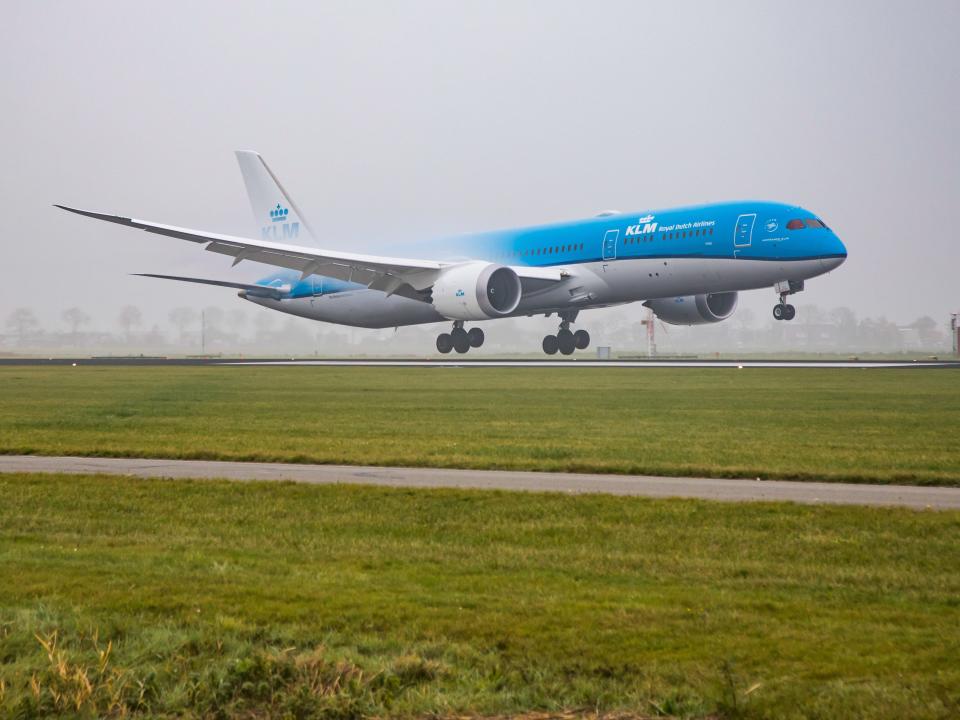 KLM Royal Dutch Airlines Boeing 787-9 Dreamliner