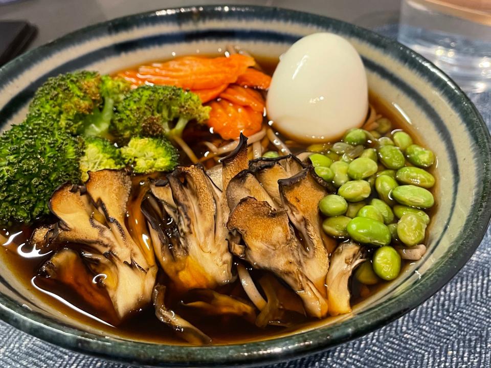 Soba-Nudelsuppe