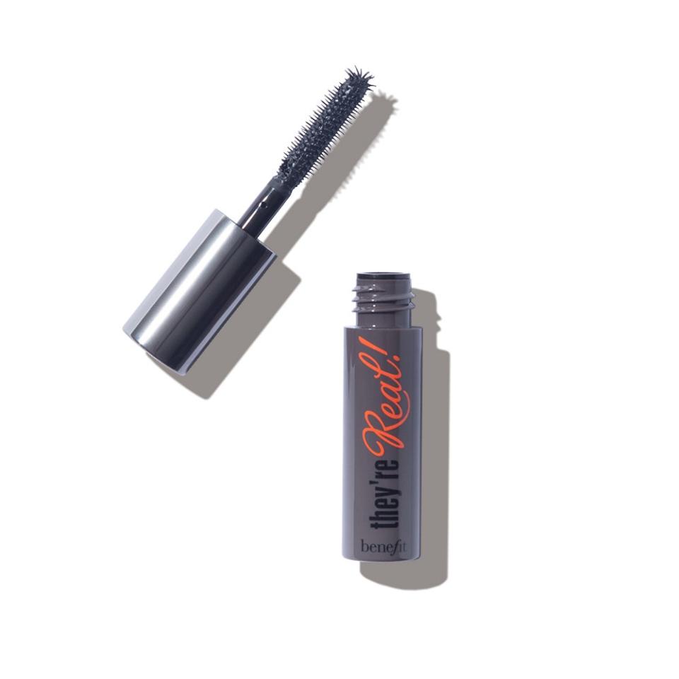 Benefit They're Real! Lengthening Mascara