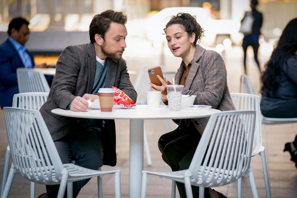 Charlie Day and Jenny Slate star in "I Want You Back."