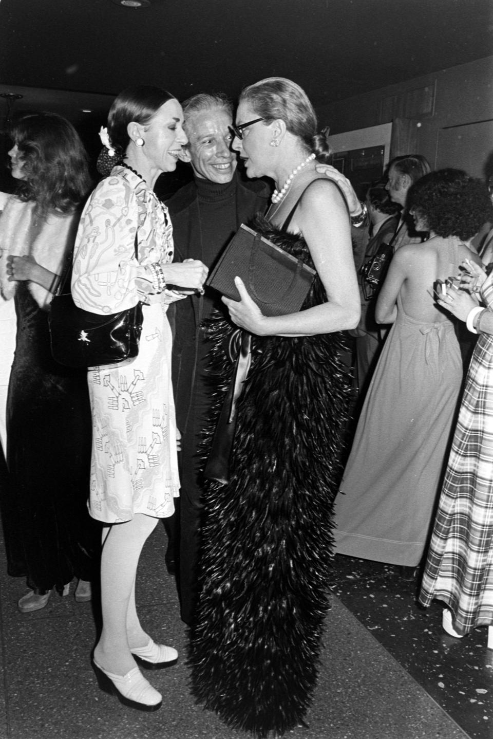 Slim Keith socializing 