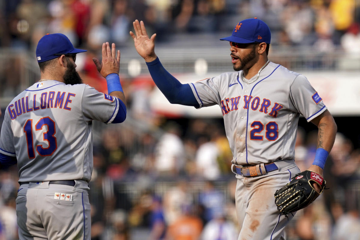 Mark Canha hits tiebreaking double in seventh, Mets beat Pirates to snap  seven-game losing streak - The Boston Globe