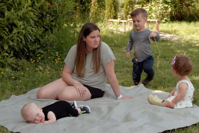 <p>TLC</p> Tori Roloff with her kids