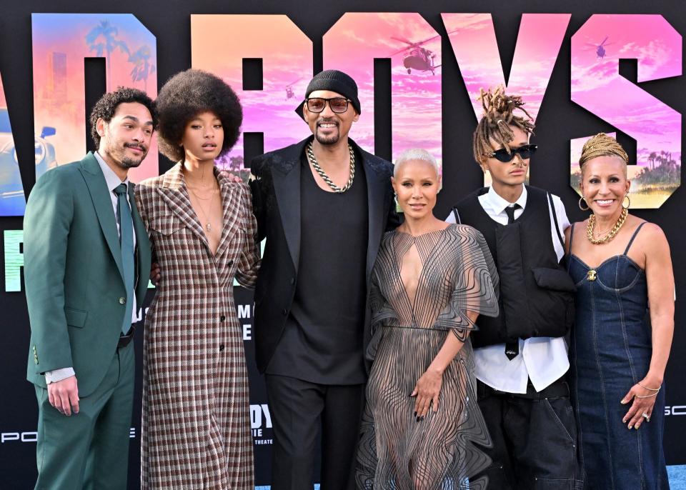 Trey Smith, Willow Smith, Will Smith, Jada Pinkett Smith, Jaden Smith et Adrienne Banfield Norris