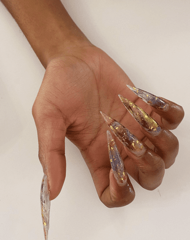 15 Gold Foil Manicure Ideas That Will Take Your Nails to the Next Level