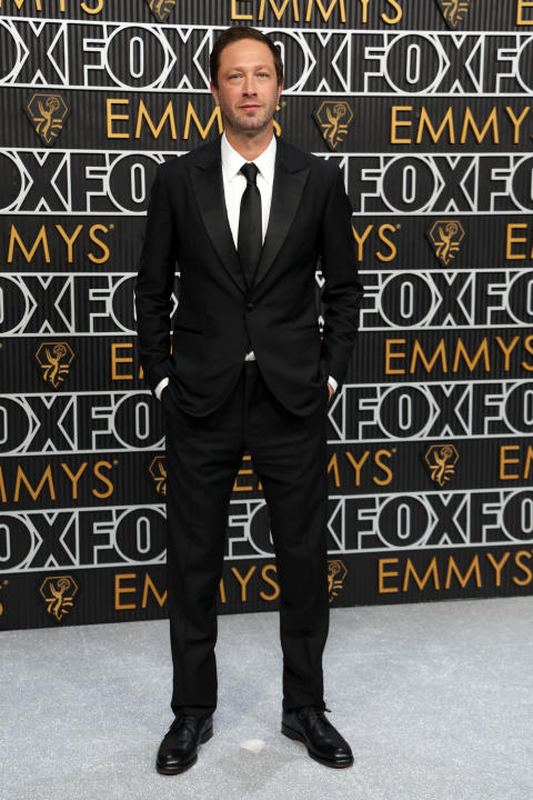 LOS ANGELES, CALIFORNIA - JANUARY 15: Ebon Moss-Bachrach attends the 75th Primetime Emmy Awards at Peacock Theater on January 15, 2024 in Los Angeles, California. (Photo by Kevin Mazur/Getty Images)