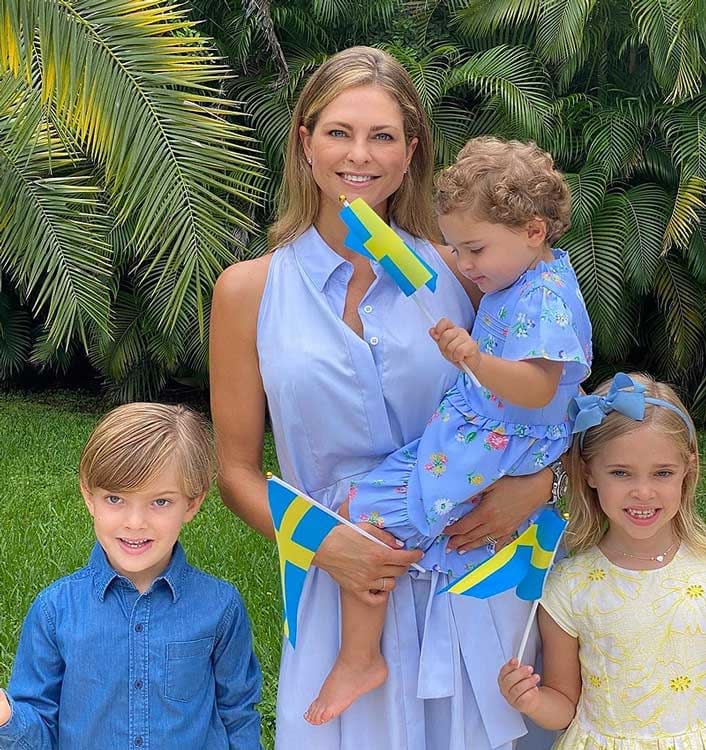 Princesa Magdalena de Suecia con sus tres hijos