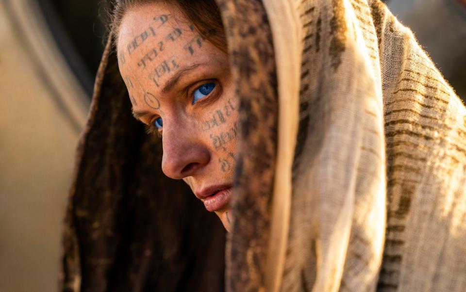 Rebecca Ferguson as Lady Jessica in Dune: Part Two