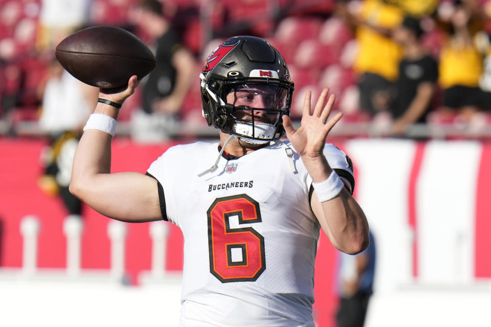 Tampa Bay Buccaneers quarterback Baker Mayfield warms up prior to the team's preseason NFL football game against the Pittsburgh Steelers, Friday, Aug. 11, 2023, in Tampa, Fla. (AP Photo/Chris O'Meara)