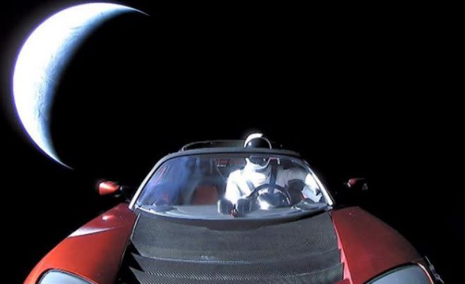 快到飛天？Tesla Roadster將搭載SpaceX火箭推進套件