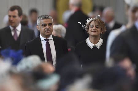 Mayor of London Sadiq Khan (L) and wife Saadiya arrive for a service of thanksgiving for Queen Elizabeth's 90th birthday at St Paul's Cathedral in London, Britain, June 10, 2016. REUTERS/Ben Stansall/Pool