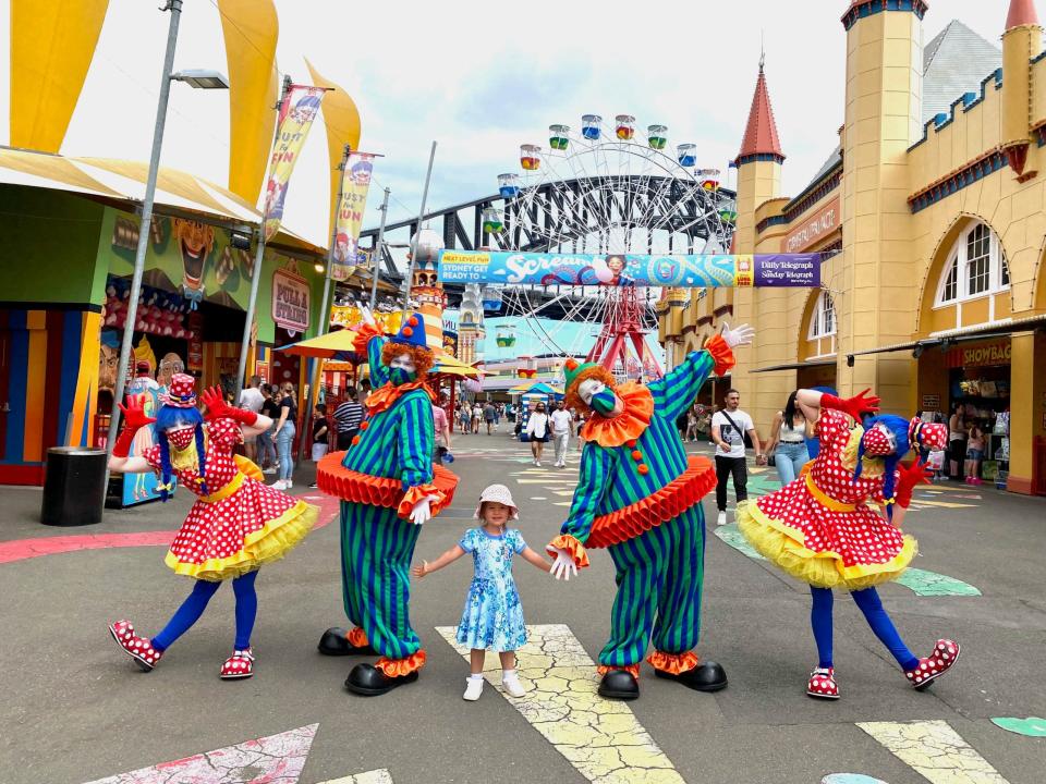 Der erste "Yes-Day" meiner ältesten Tochter in einem Freizeitpark in Sydney. - Copyright: Tatyana Leonov