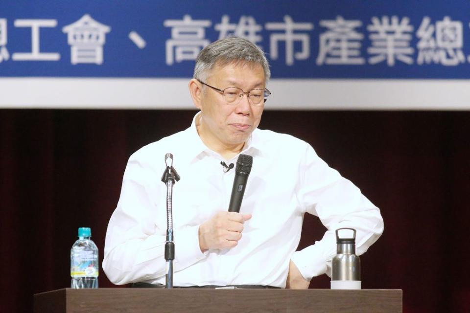 民眾黨總統參選人柯文哲自曝黨庫剩3600萬，預估競選經費總共要花2億多元。（楊亞璇攝）