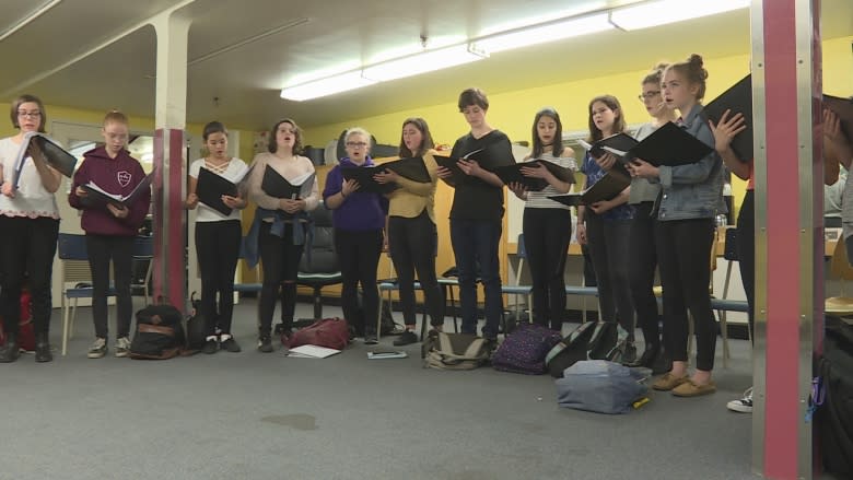 Indigenous musicians, Ottawa high school choirs join voices