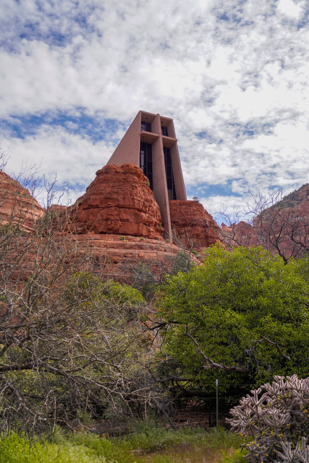 A chapel with the red rocks as a back drop.